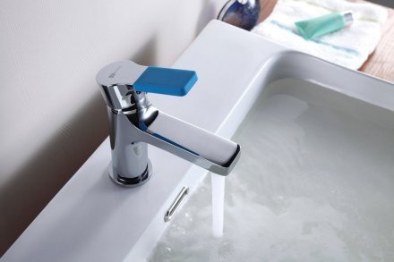 Смеситель для умывальника Lemark Aura монолитный, хром LM0606C